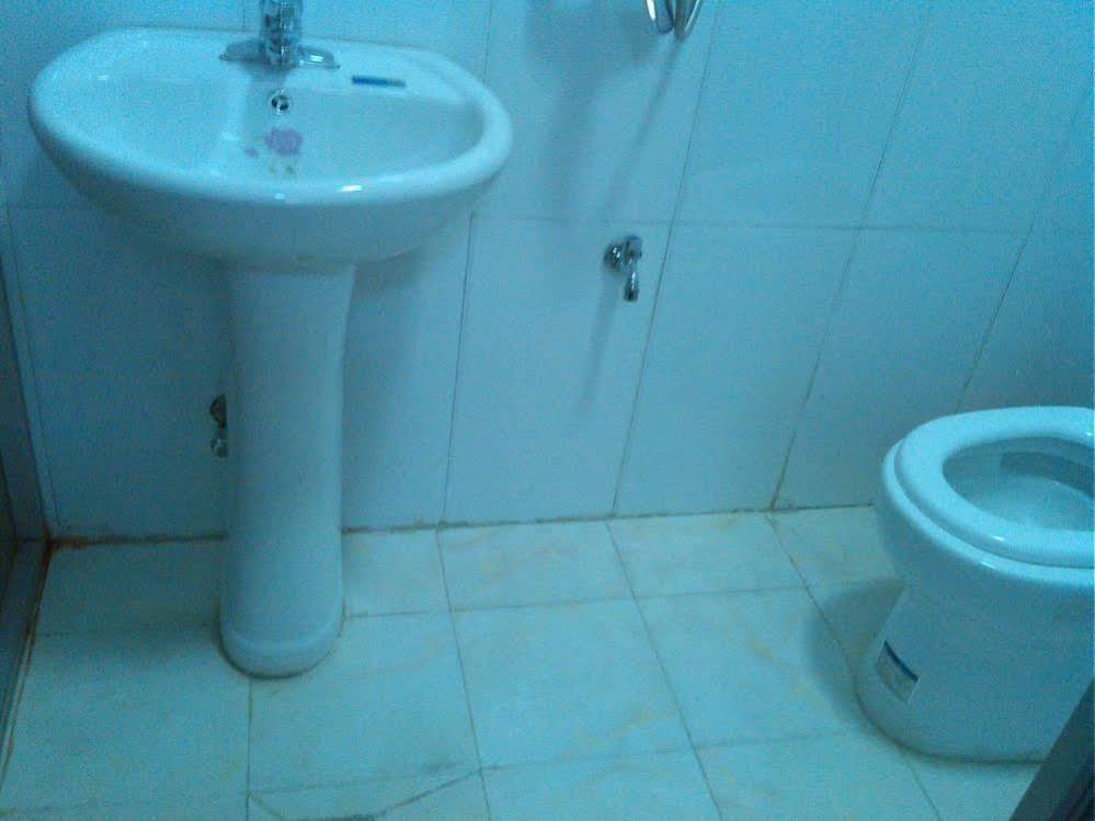 Red Maple Hotel- Jiujiang Jiujiang  Dış mekan fotoğraf
